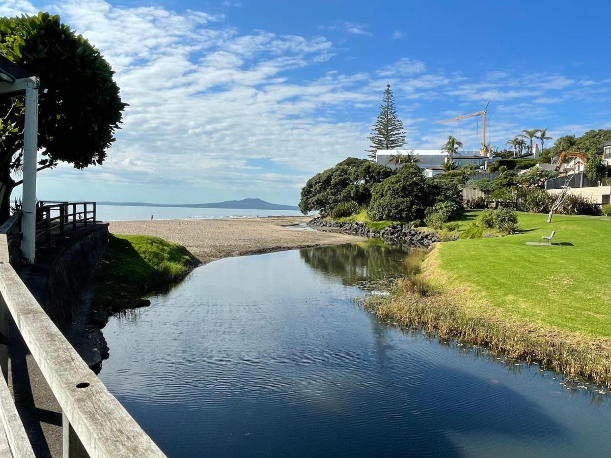 Whitby Studio - Mairangi Bay Beach Auckland Extérieur photo