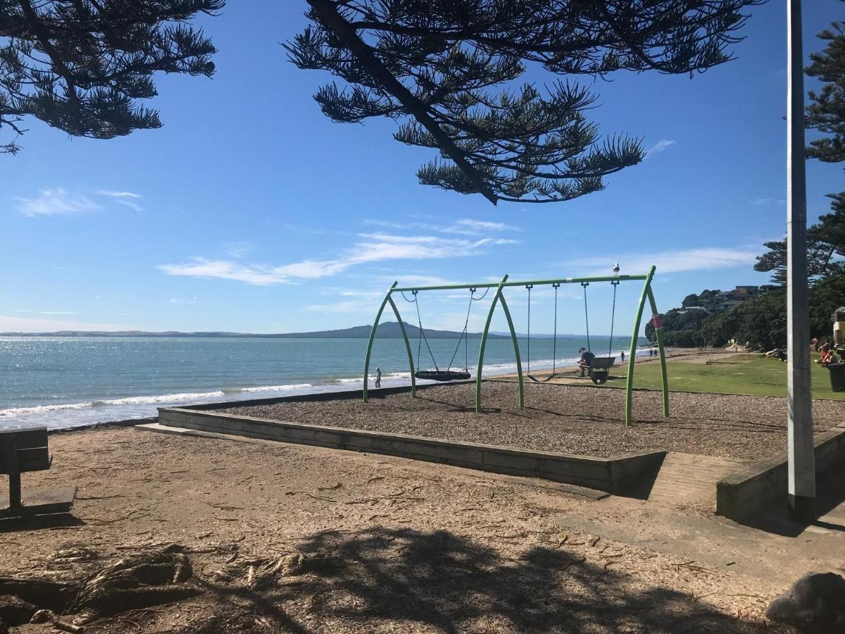 Whitby Studio - Mairangi Bay Beach Auckland Extérieur photo