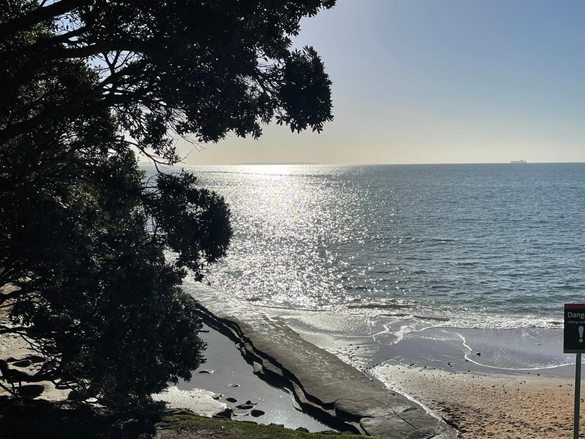 Whitby Studio - Mairangi Bay Beach Auckland Extérieur photo