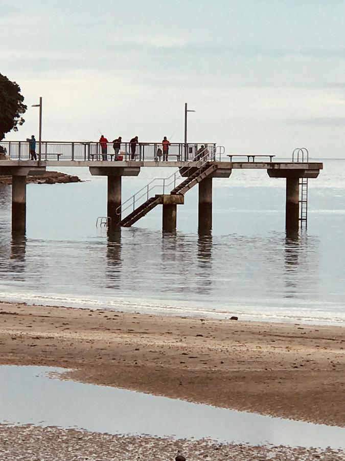Whitby Studio - Mairangi Bay Beach Auckland Extérieur photo